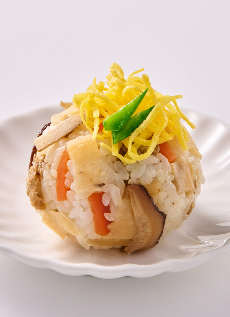 五目飯おにぎり